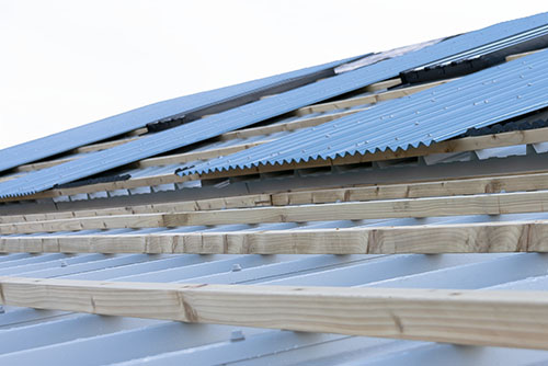 Picks Barn Tin Roof On Top Of Industrial Roof